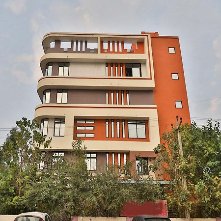 Palette- Siddharth Inn Gandhinagar Luaran gambar