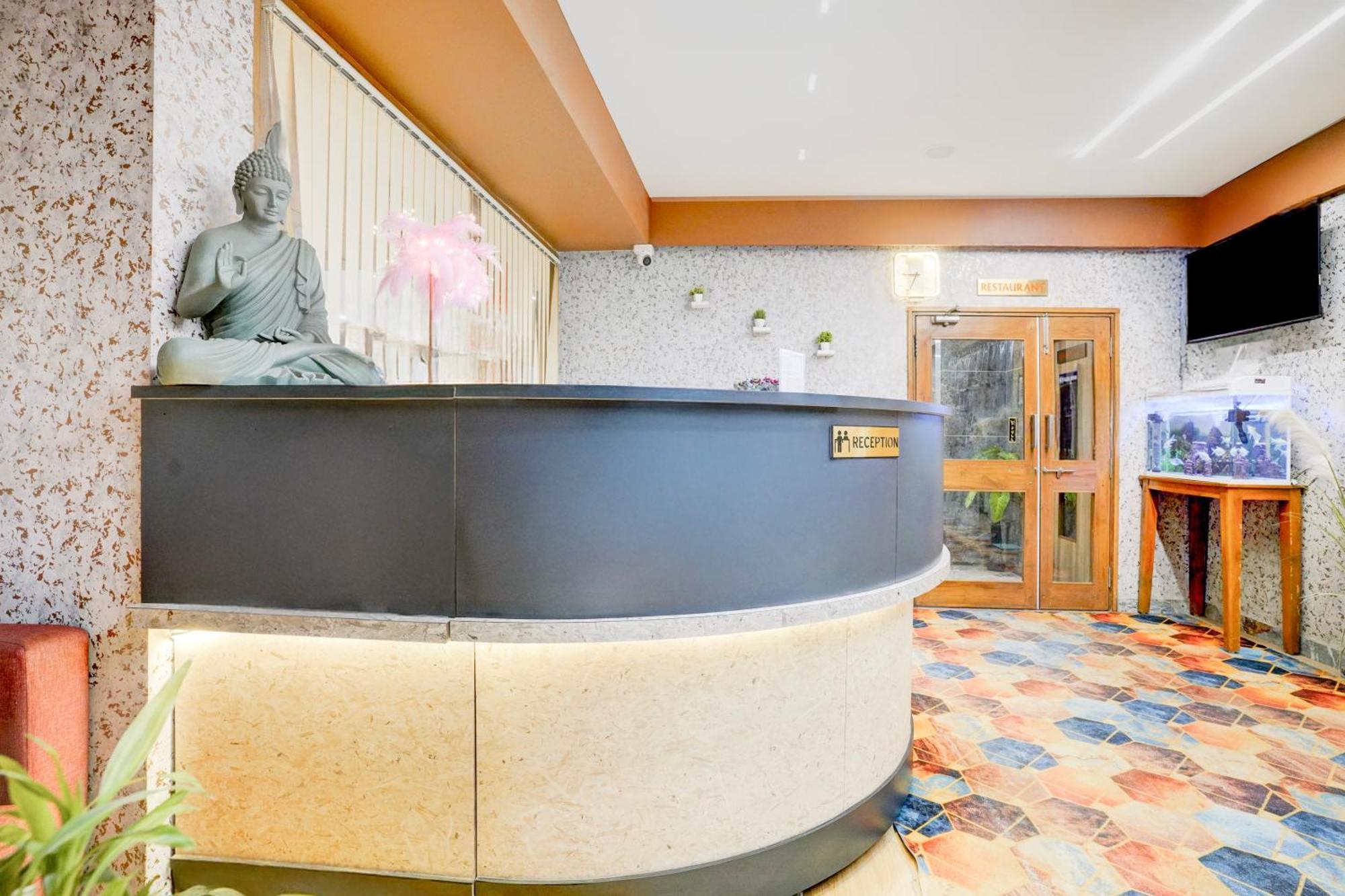 Palette- Siddharth Inn Gandhinagar Luaran gambar